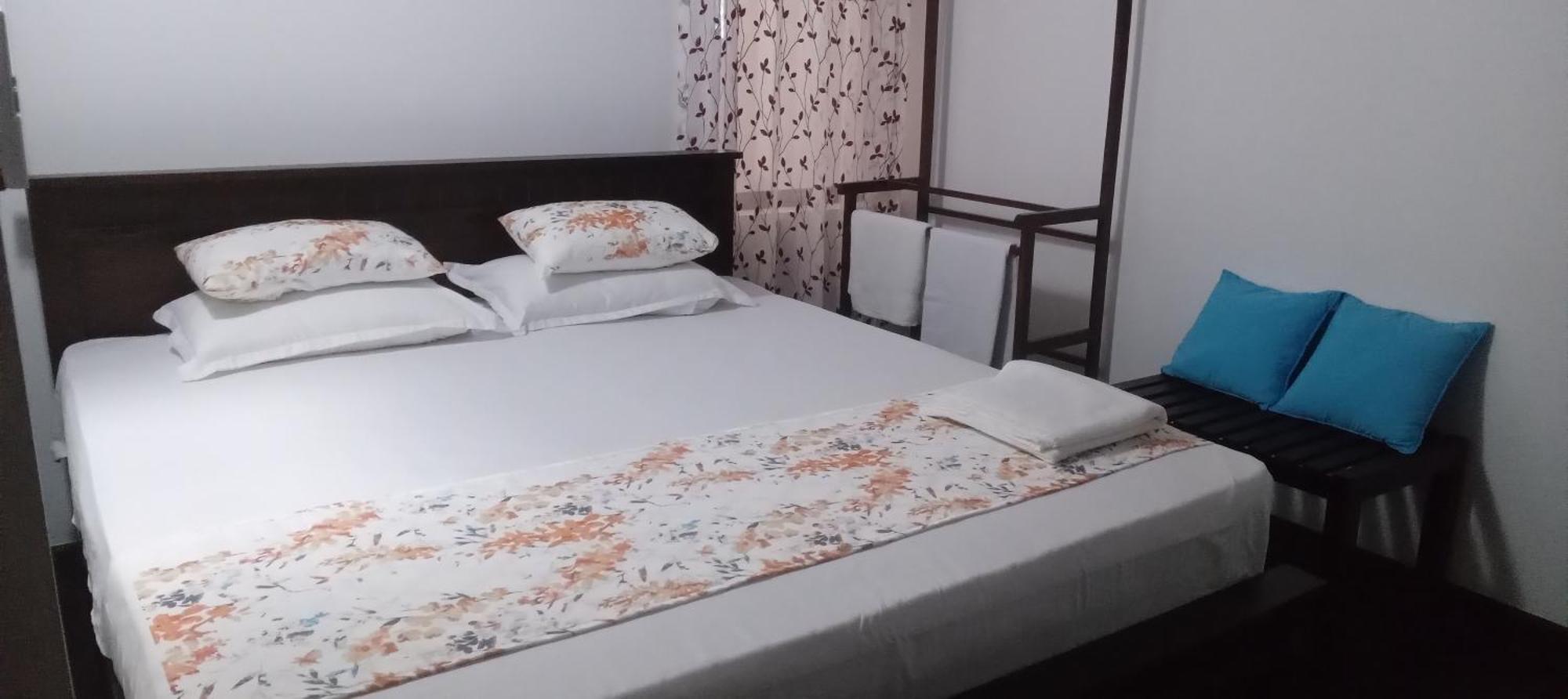 Bliss Lake, Holiday Bungalow, Thissawewa 아누라다푸라 외부 사진